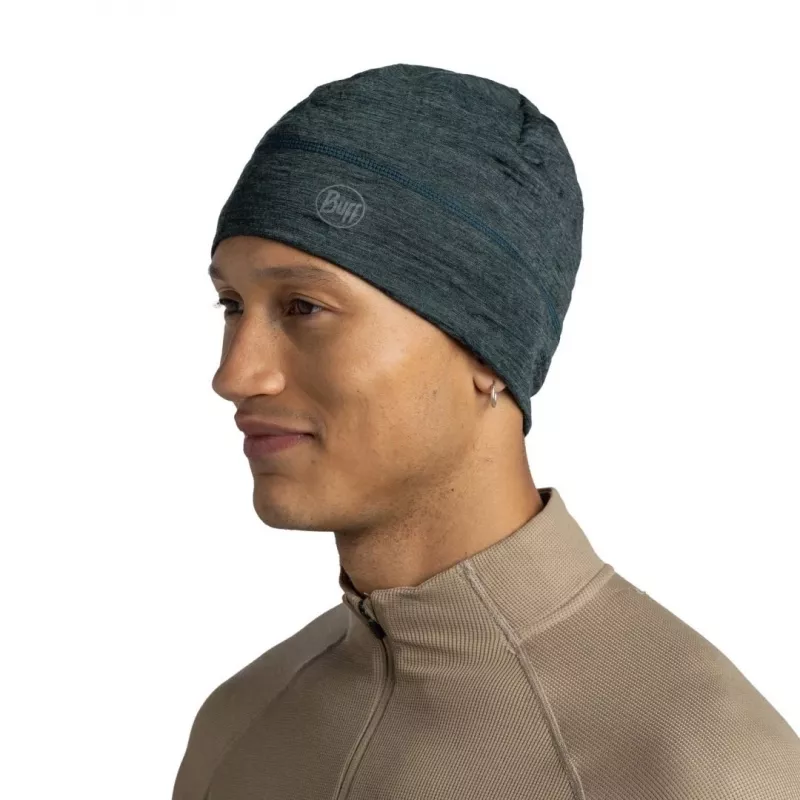 Gorro Buff Merino Lightweight Multistripes Forest — gorro Buff leve de lã merino, unissexo, verde-escuro, 125 g/m²