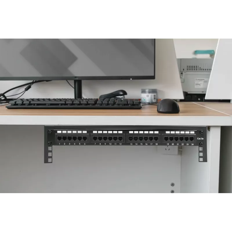 Suporte de montagem na parede para equipamento de 19 polegadas Digitus 2U preto