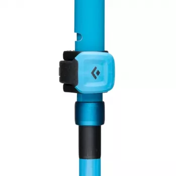 Bastões de trekking Black Diamond Distance Carbon FLZ – carbono dobrável, ajustável 125–140 cm, 3 partes, 364 g, 40 cm dobrado
