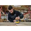 Lixadora excêntrica DeWalt DWE6423-QS, 280 W, 8.000–12.000 OPM, 2,6 mm de curso de lixagem, 1,28 kg