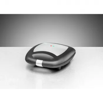 Máquina de sanduíches Rommelsbacher ST 1410 — 4 sanduíches, 1400 W, placas antiaderentes, preto/prateado
