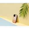 Capa protetora Man and Wood para iPhone 12 mini — flor rosa sobre preto