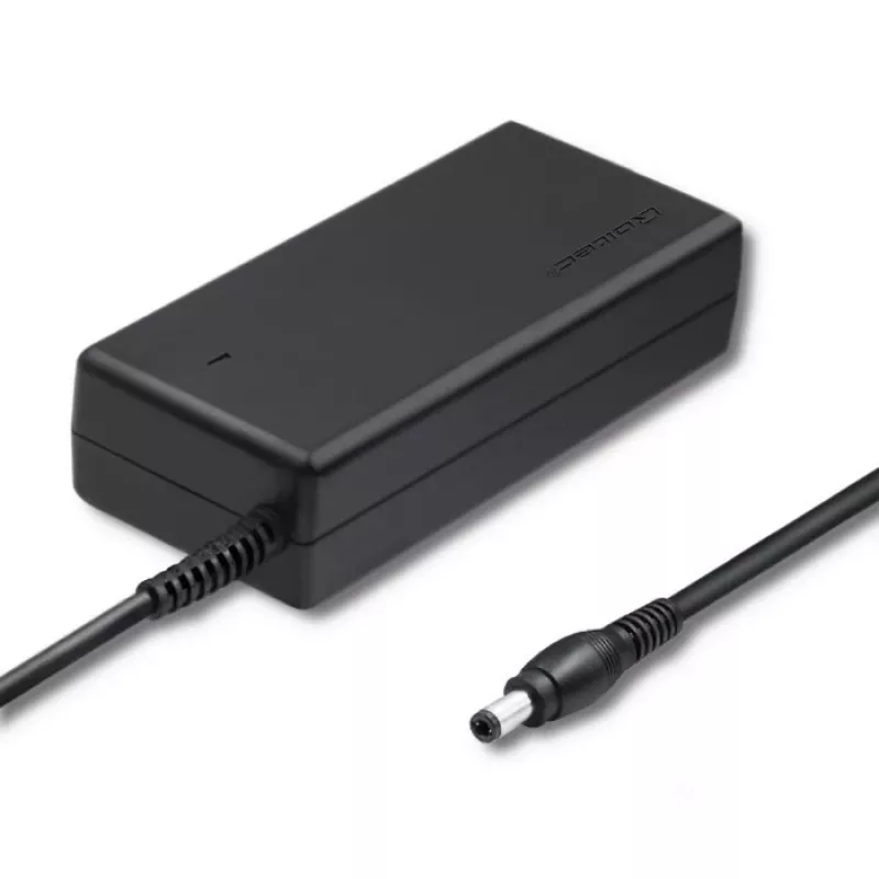 Qoltec 50769 fonte de alimentação de secretária 36 W, 12 V, 3 A, 5,5 x 2,1 mm, com cabo de alimentação
