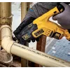 Serra sabre DeWalt DCS367N 18V, curso 2,86 cm, profundidade de corte madeira 30 cm / metal 10 cm, peso 2,3 kg
