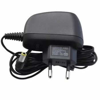 Gigaset C39280-Z4-C557 Fonte de alimentação preta