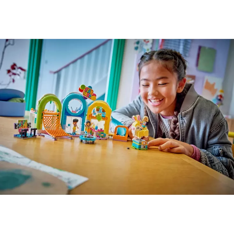 LEGO FRIENDS 42686 Parque Infantil Divertido Interior