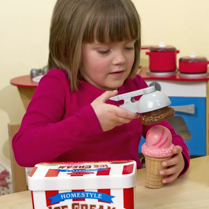 Melissa & Doug Scoop & Stack conjunto de gelados cozinha de brincar