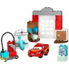 Brinquedo de construção LEGO DUPLO 10456 Visita do McQueen Disney à Oficina do Doc — 35 peças, para crianças a partir dos 2 anos, blocos grandes