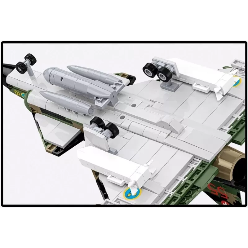 Conjunto de construção Cobi Blocks Saab AJS 3 Viggen 911 peças, conjunto de modelismo com 911 peças