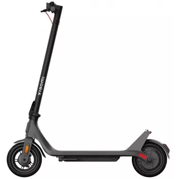 TrotiNet elétrica Xiaomi Electric Scooter 4 Lite 2 Gen 300W 25km preto