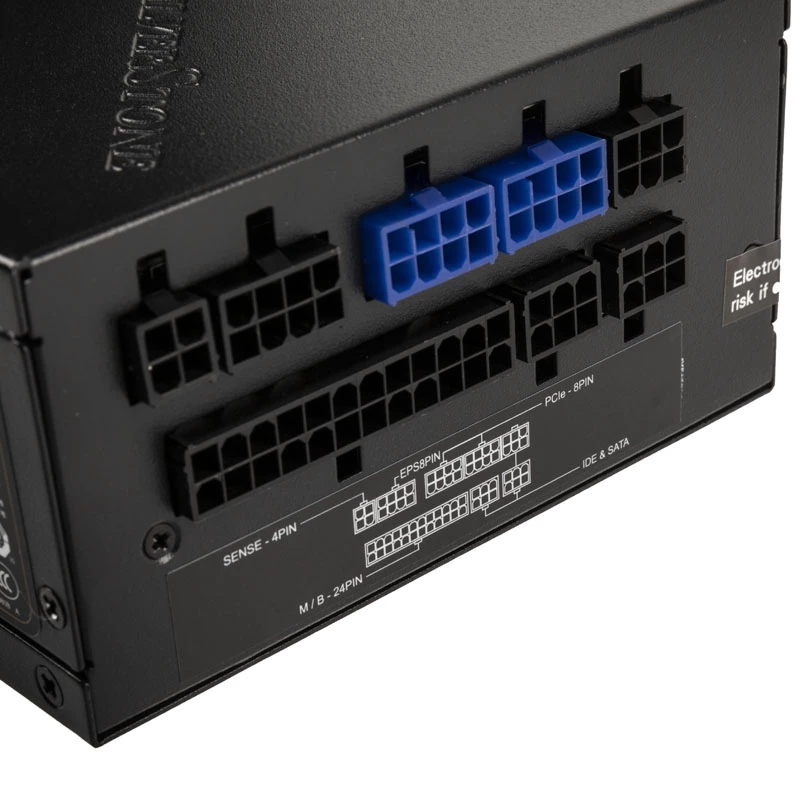 Fonte de alimentação Silverstone SST-SX700-G 700 Watt