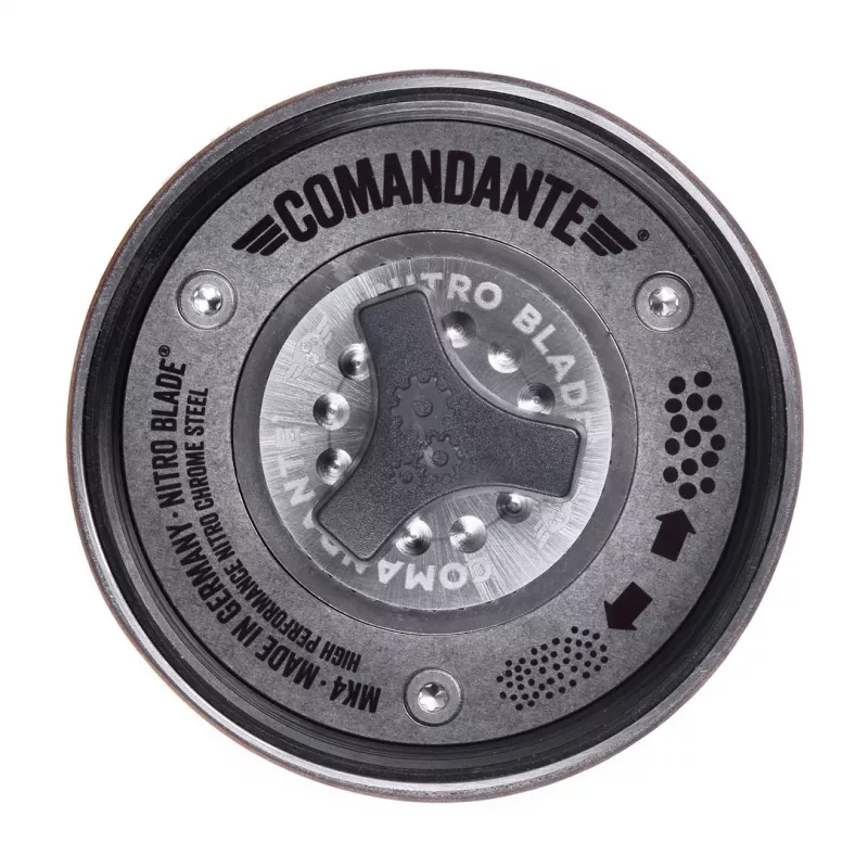Comandante C40 MK4 Nitro Blade Moinho de café
