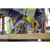 Serra circular portátil DeWalt DCS578NT — serra manual sem fios, 1 unid.