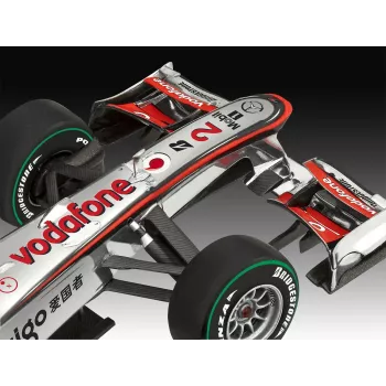 Maquete em plástico REVELL McLaren Mercedes MP4-25 Lewis Hamilton — escala 1:24