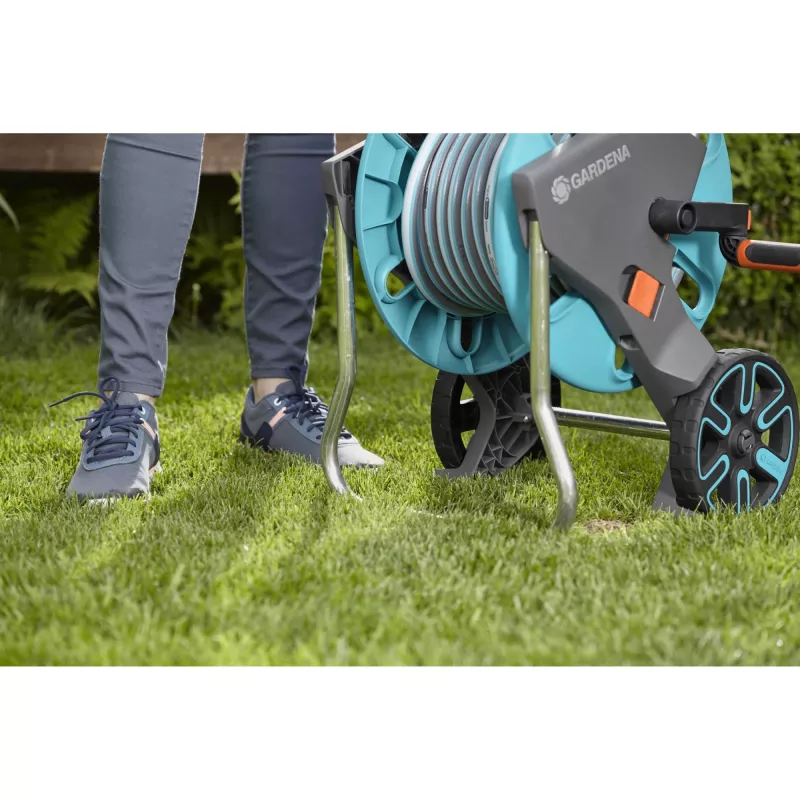 Enrolador com carro Gardena AquaRoll M