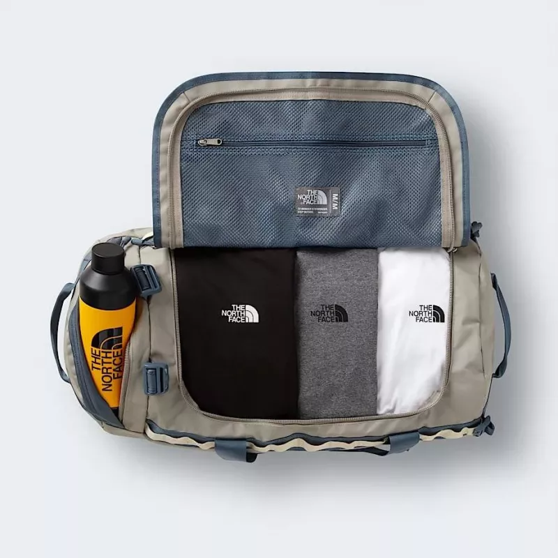 Mala de viagem The North Face Base Camp Duffel M - stone slab/granite cinzento