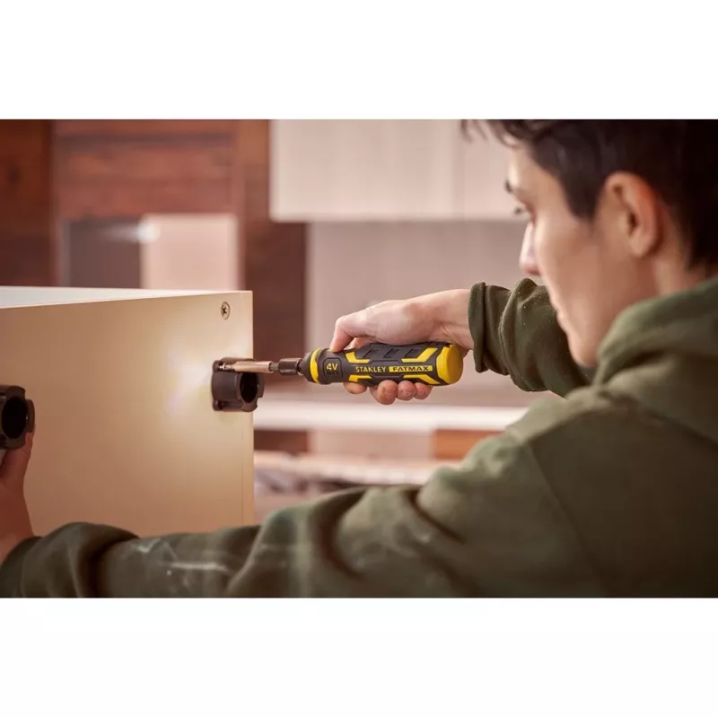 Stanley FatMax FMHT66719-0 aparafusadora sem fios 4V Power Assist com conjunto de pontas