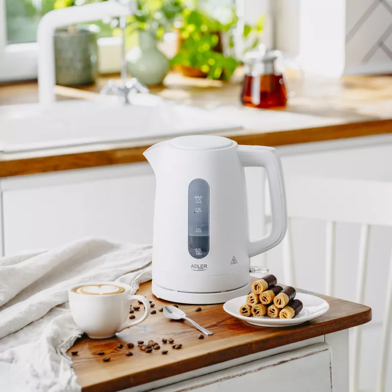 Chaleira elétrica Adler AD 1379w — 1,7 L, até 2200 W, branca, base 360°, polipropileno