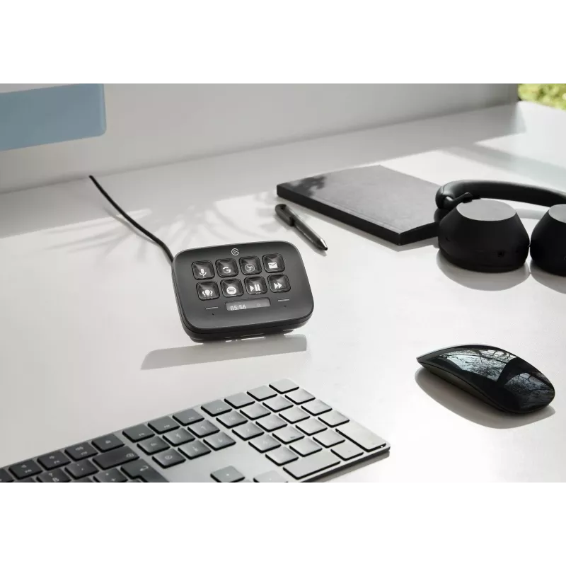 Stream Deck Elgato Neo preto 10GBJ9911 — teclas personalizáveis para atalhos e macros