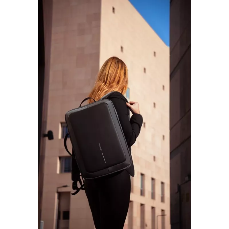 Mochila / pasta antirroubo XD Design Bobby Bizz 2.0 preta P/N: P705.921