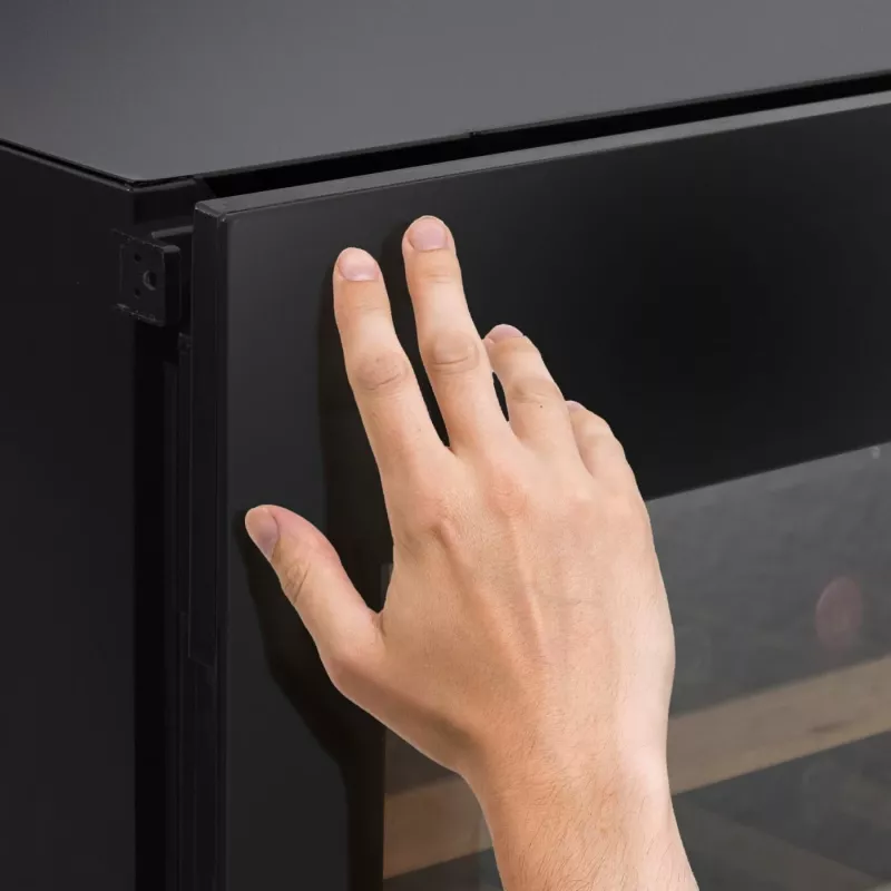 Garrafa de vinho de encastrar Caso WineDeluxe E 18 — 18 garrafas, altura 46 cm, preto, classe energética G