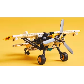 LEGO TECHNIC 42198 Avião de transporte
