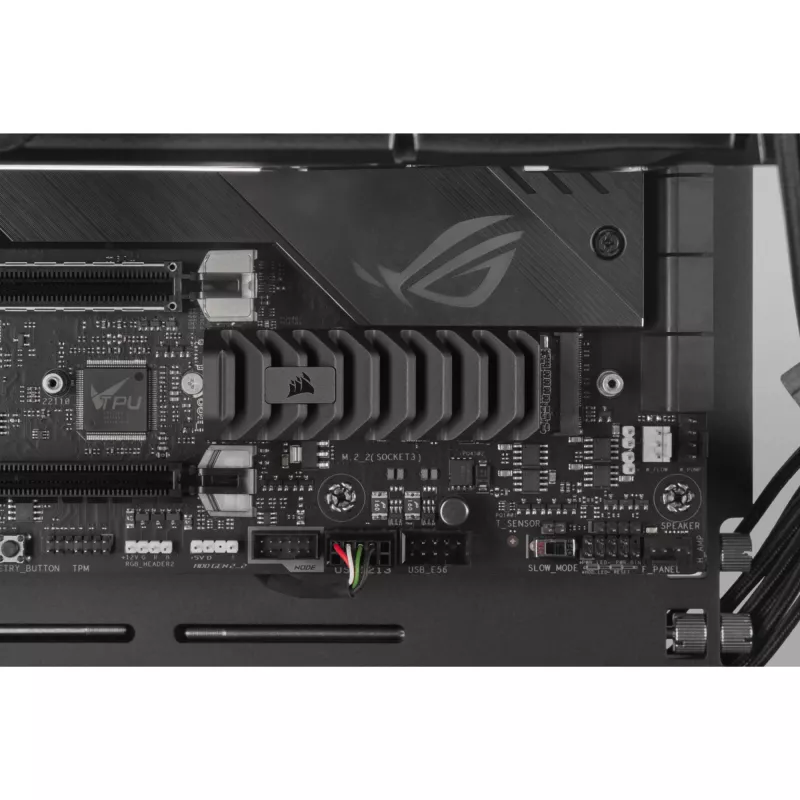 Unidade SSD Corsair 2 TB M.2 PCI Express 4.0 MP600 PRO XT