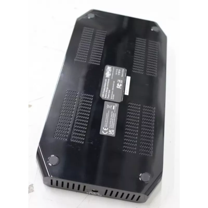 Estação de carregamento USB Tripp Lite U280-010-ST-CEE — 10 portas USB, compartimento ajustável