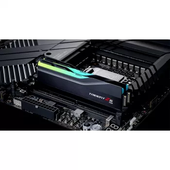 DIMM 32 GB DDR5-5600 (2x 16 GB) Dual-Kit, memória RAM preta, F5-5600J3636C16GX2-TZ5RK, Trident Z5 RGB, INTEL XMP