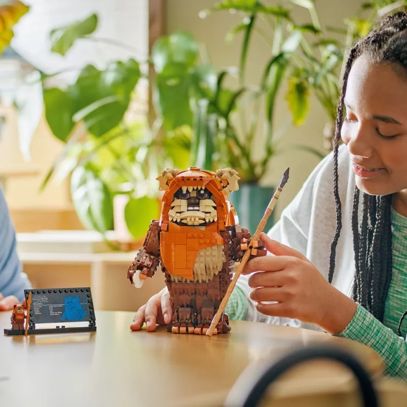 LEGO Star Wars Construct Wicket the Ewok 75430 conjunto de construção — 1010 peças, modelo de 230 mm, idade 12+