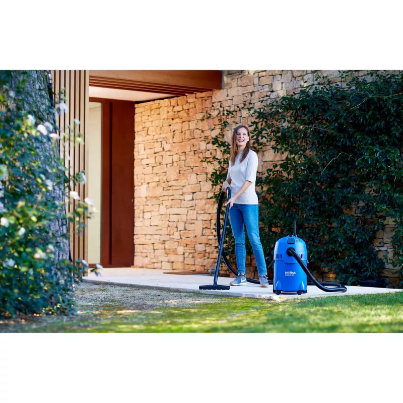 Nilfisk Buddy II 18T aspirador de líquidos e pós