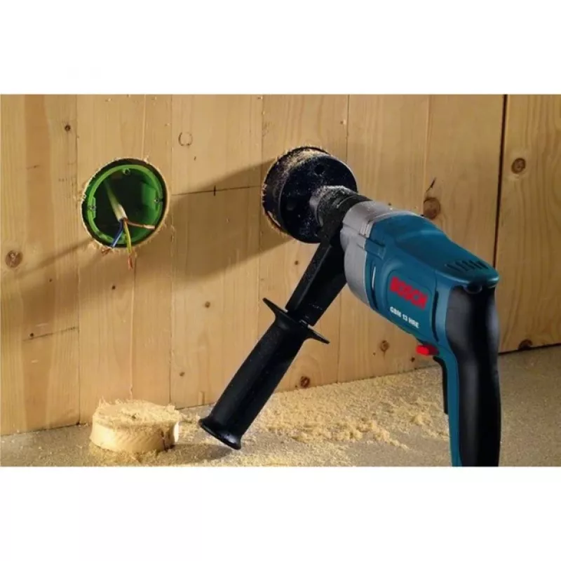 Bosch GBM 13 HRE Professional 0601049603 berbequim com fio, 550 W, 550 rpm, 60 Nm, bucha de cremalheira de 13 mm, 2,1 kg, azul/preto