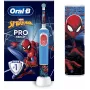 Oral-B | Vitality PRO Kids Spiderman | Escova de dentes elétrica com estojo de viagem | Recarregável | Para criança | azul | Número de cabeças de escova incluídas 1 | Número de modos de escovagem