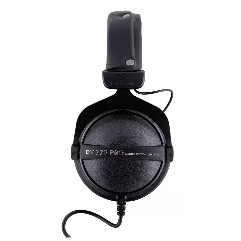Auscultadores Beyerdynamic DT 770 PRO 250 OHM preto edição limitada
