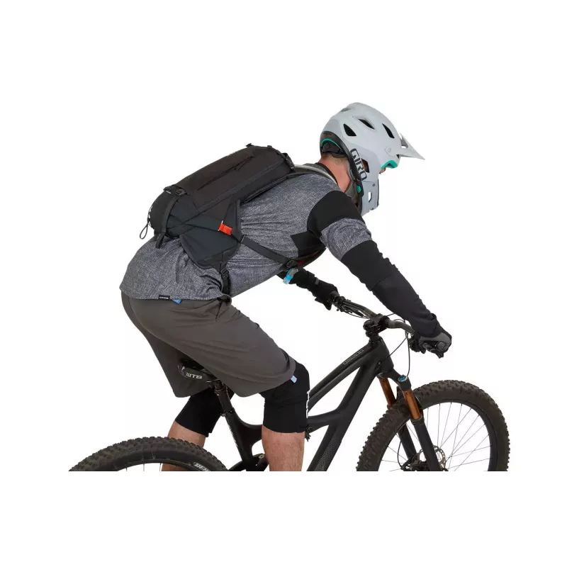 Mochila de hidratação Thule 3796 Rail 8L Covert