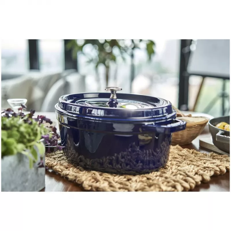 Cocotte de ferro fundido Staub 4,25 L, 29 cm, azul