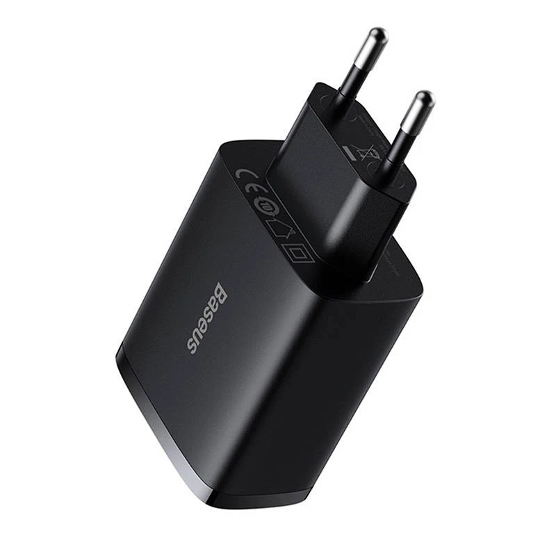 Carregador rápido compacto Baseus, 3x USB, 17 W (Preto)
