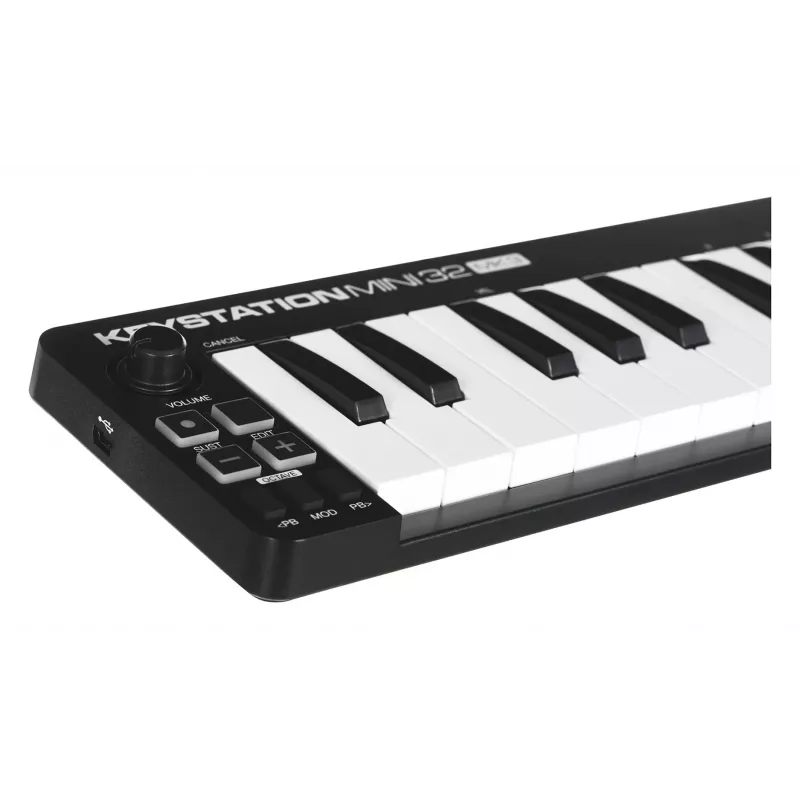 M-AUDIO Keystation Mini 32 MK3 Teclado MIDI 32 teclas USB preto, branco