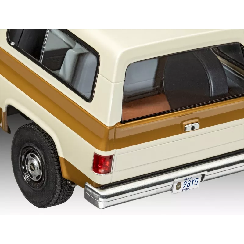 REVELL Automóvel 1985 Chevrolet K5 Blazer S