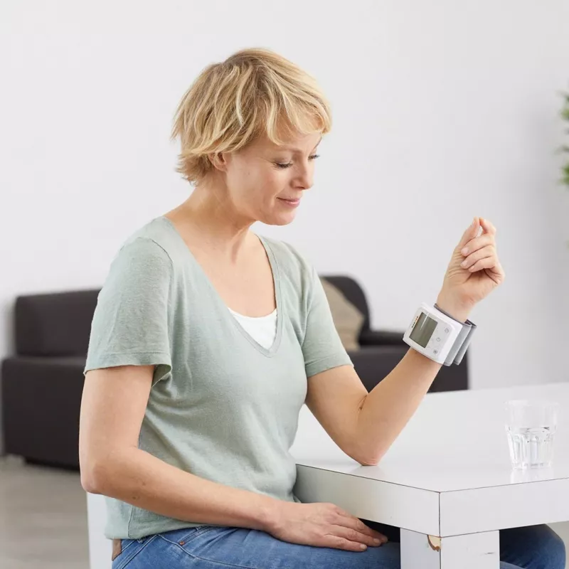 Medisana BW 320 medidor de tensão arterial de pulso - automático, 2 utilizadores, 120 memórias