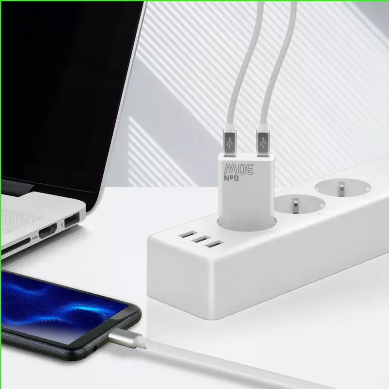 Fonte de alimentação everActive SC-385Q Super slim QC 4 Fast Charging — carregador rápido USB, design compacto