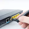 Antena Wi-Fi interior QOLTEC 57046, dupla banda 2,4–2,5 GHz e 5,1–5,8 GHz, 5 dBi, 50 Ω