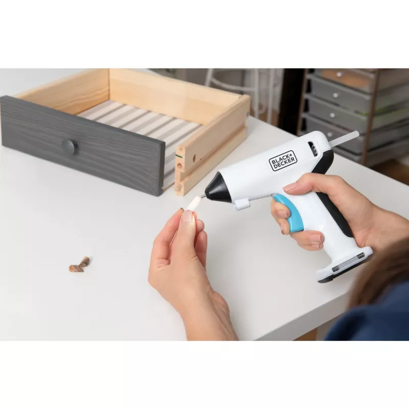 Black+Decker BCGL115-XJ Pistola de cola quente 3,6 V bateria recarregável cabo de carregamento USB-C 1 (BCGL115-XJ)