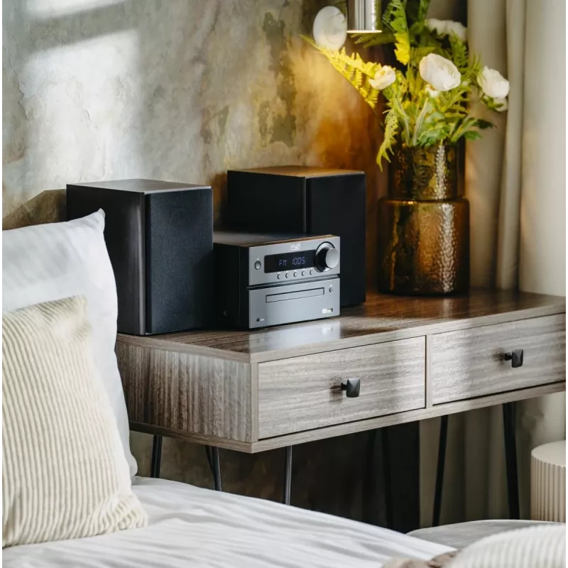 Mini sistema de alta fidelidade estéreo Adler AD 1917 — Bluetooth V5.3, CD/USB/MP3, 2×25 W RMS, sintonizador FM, equalizador de 4 bandas, AUX, preto