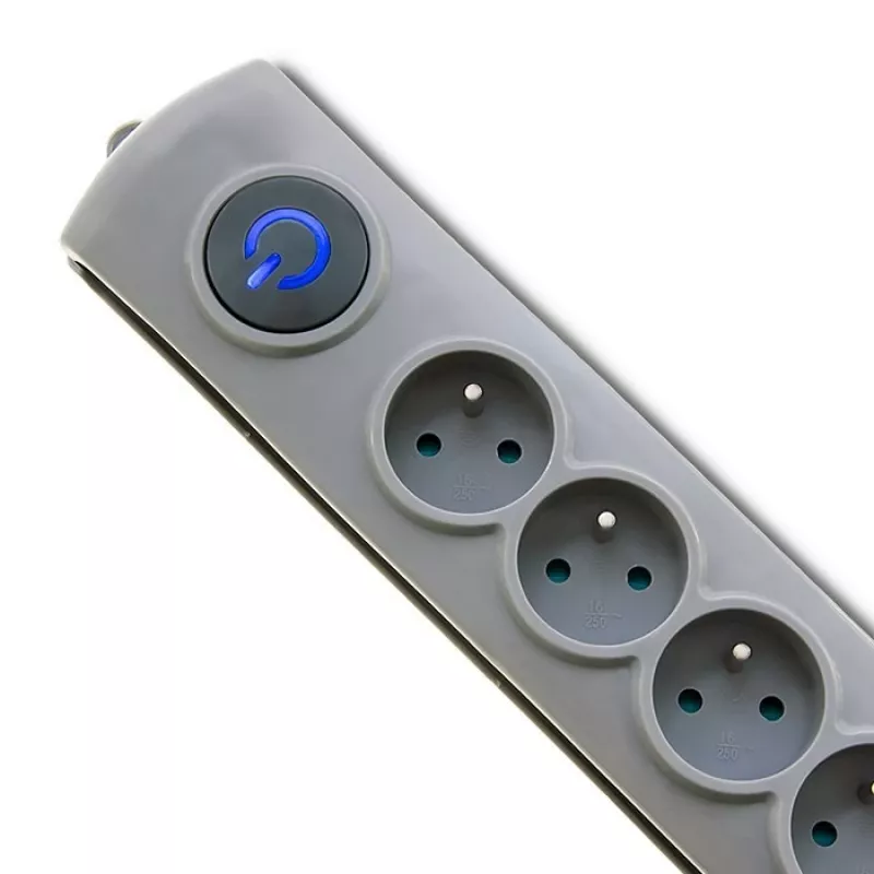 Proteção contra sobretensões Qoltec 50166 cinzento 6 tomadas AC 230V 3m