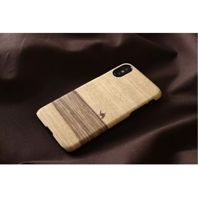 Capa protetora MAN&WOOD para iPhone X/XS – Terra preto, parte traseira protetora