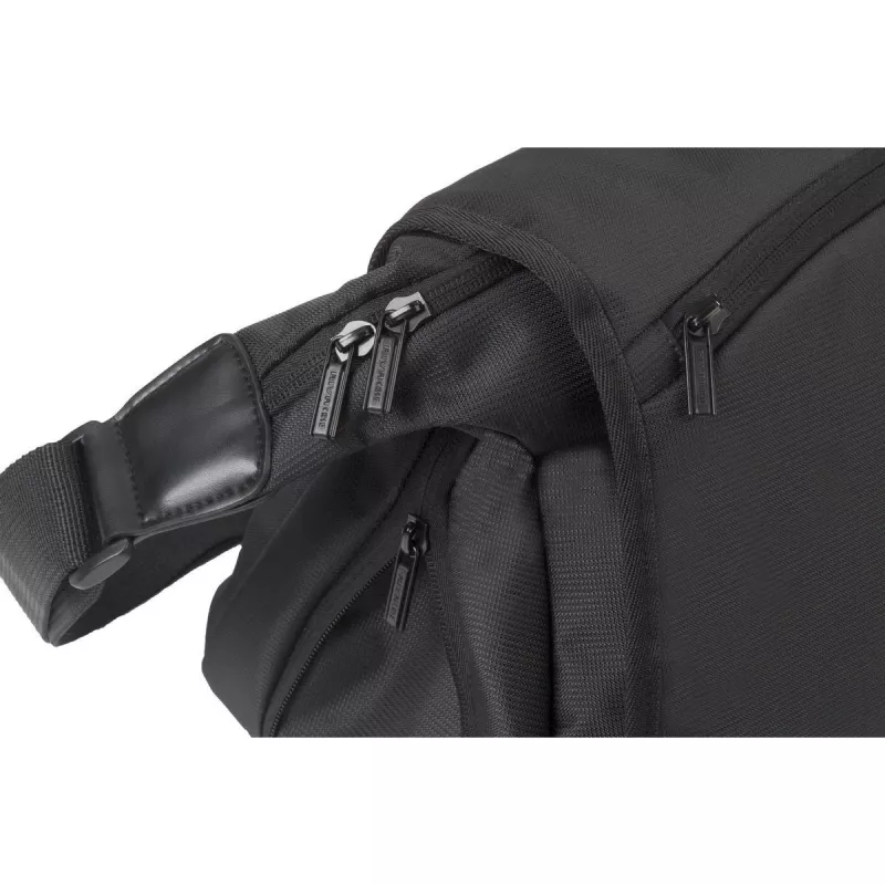 Mala messenger Rivacase 7450 preta