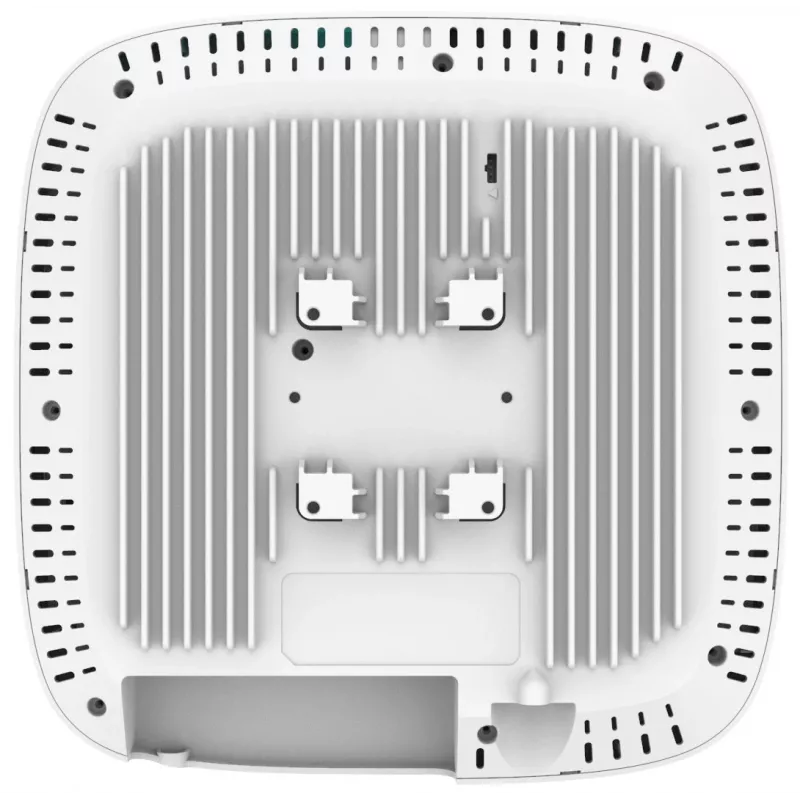 XE5-8, 9608 Mbps, 574 Mbps, 4804 Mbps, 10,100,1000,2500,5000 Mbps