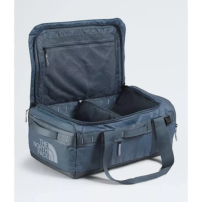 Mala de viagem The North Face Base Camp Voyager Duffel 42L - cinzento/cinzento gelo