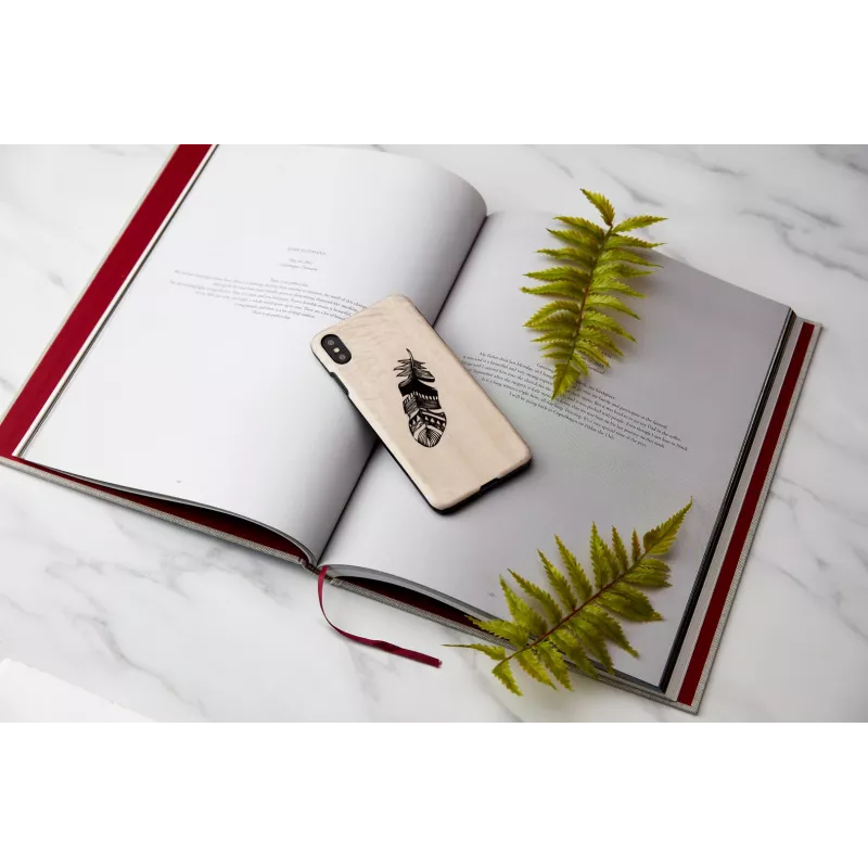 Capa para smartphone man and wood para iPhone XS Max Indian preto